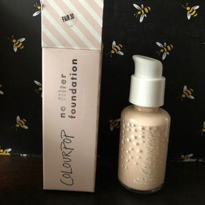 Colourpop no filter foundation